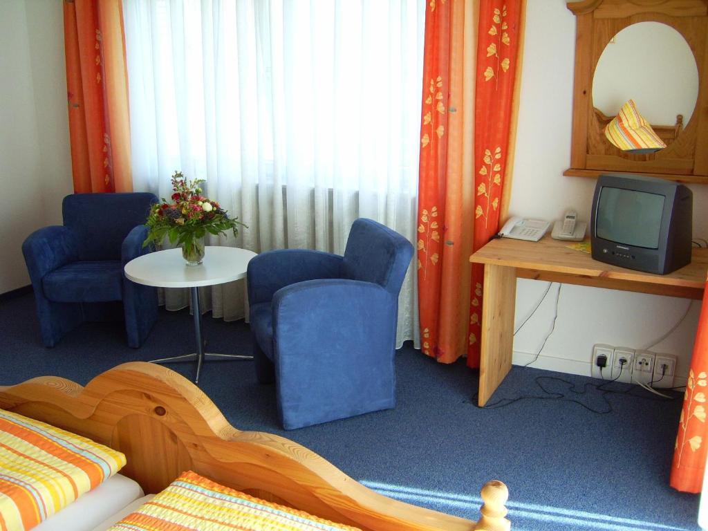 Gasthaus Hirsch Hotel Baden-Baden Szoba fotó